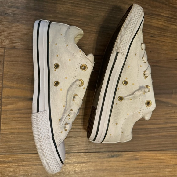 White Converse with gold stars - Picture 7 of 11